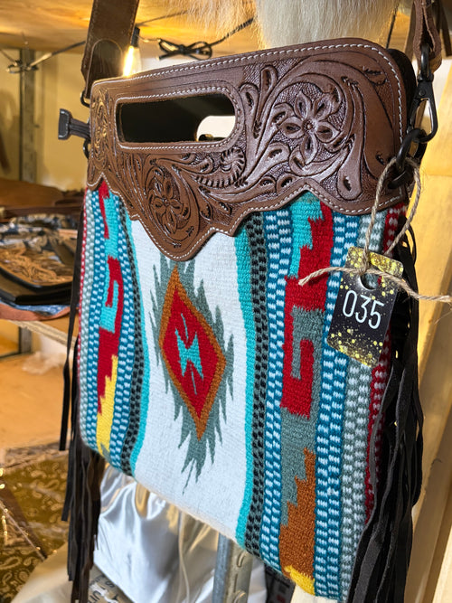 Aztec Crossbody-large bag Item#035