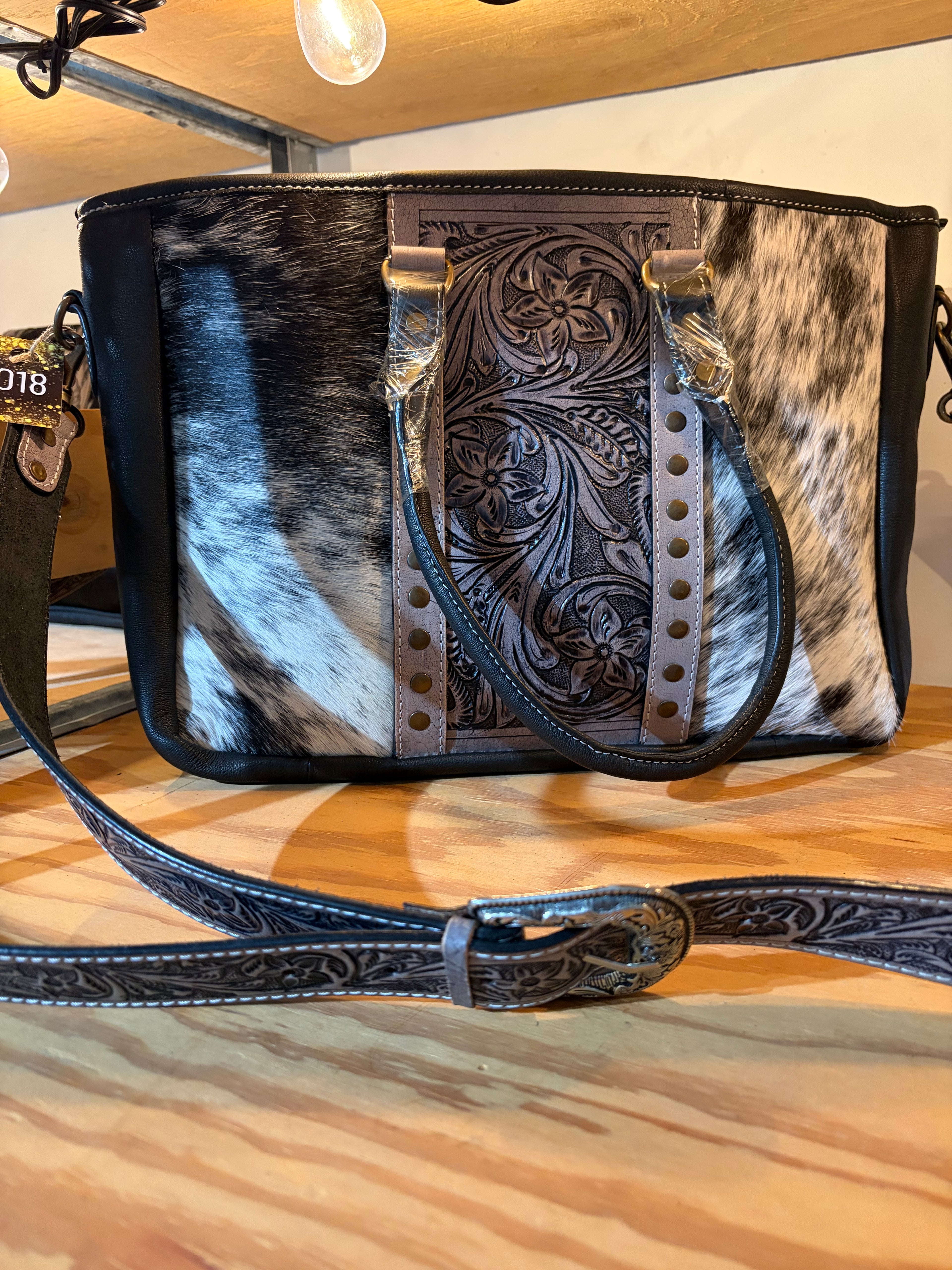 Large tote