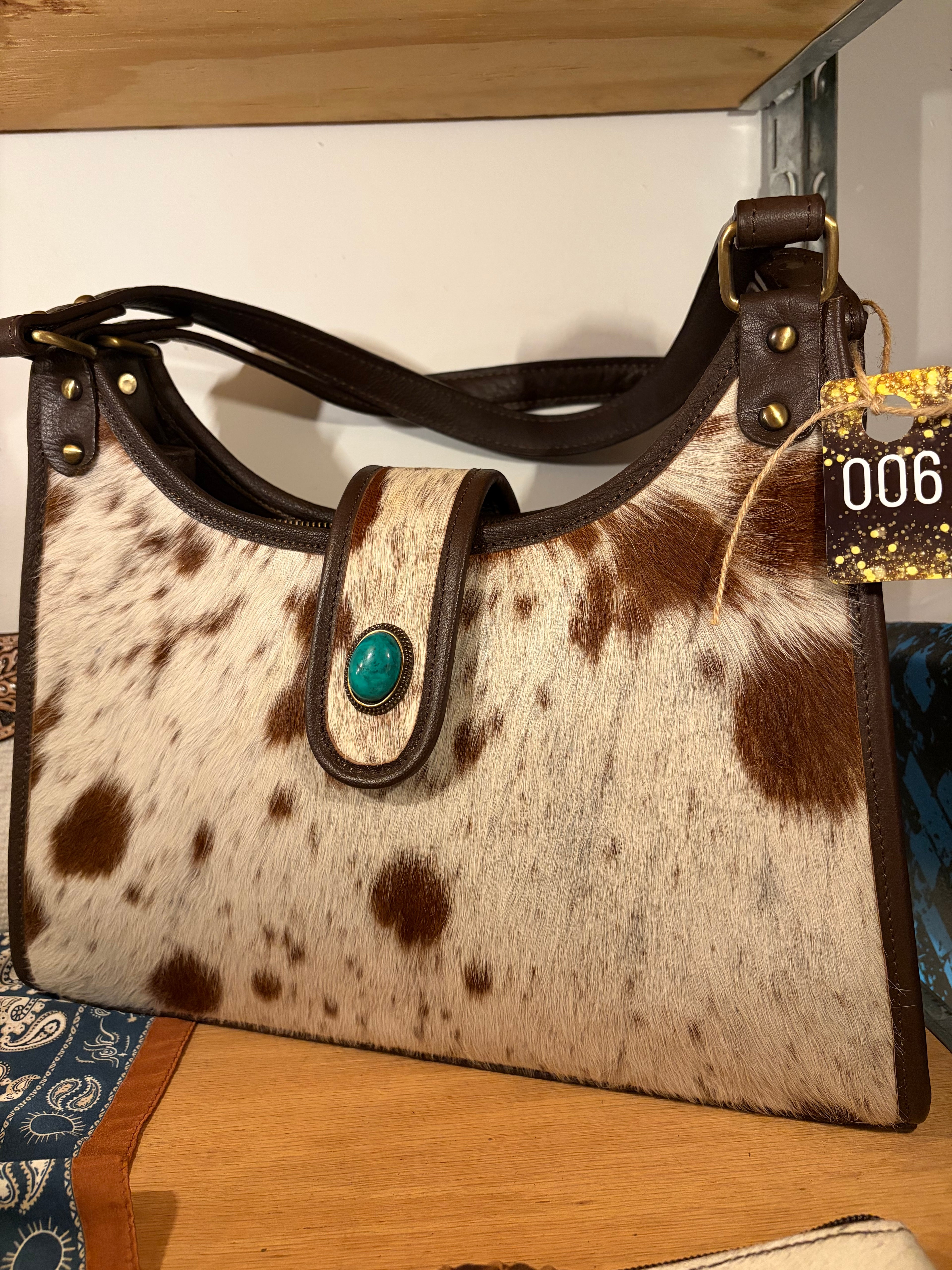 Medium purse