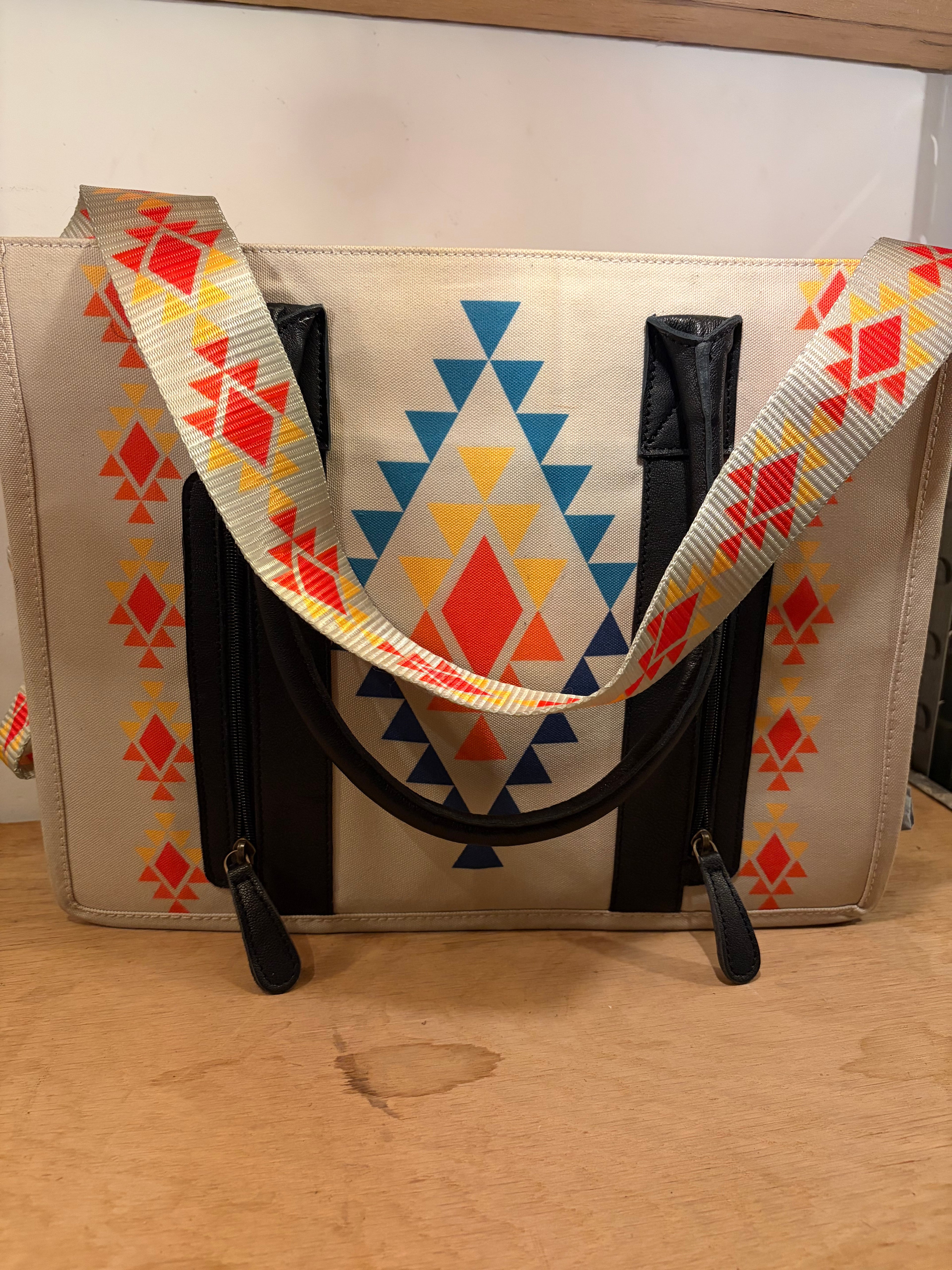 Tan Aztec Large Carry All Tote Item#032
