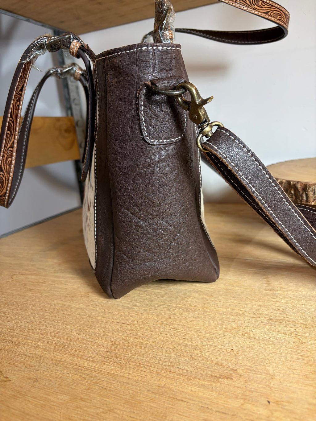 Medium Shoulder Bag Item#011