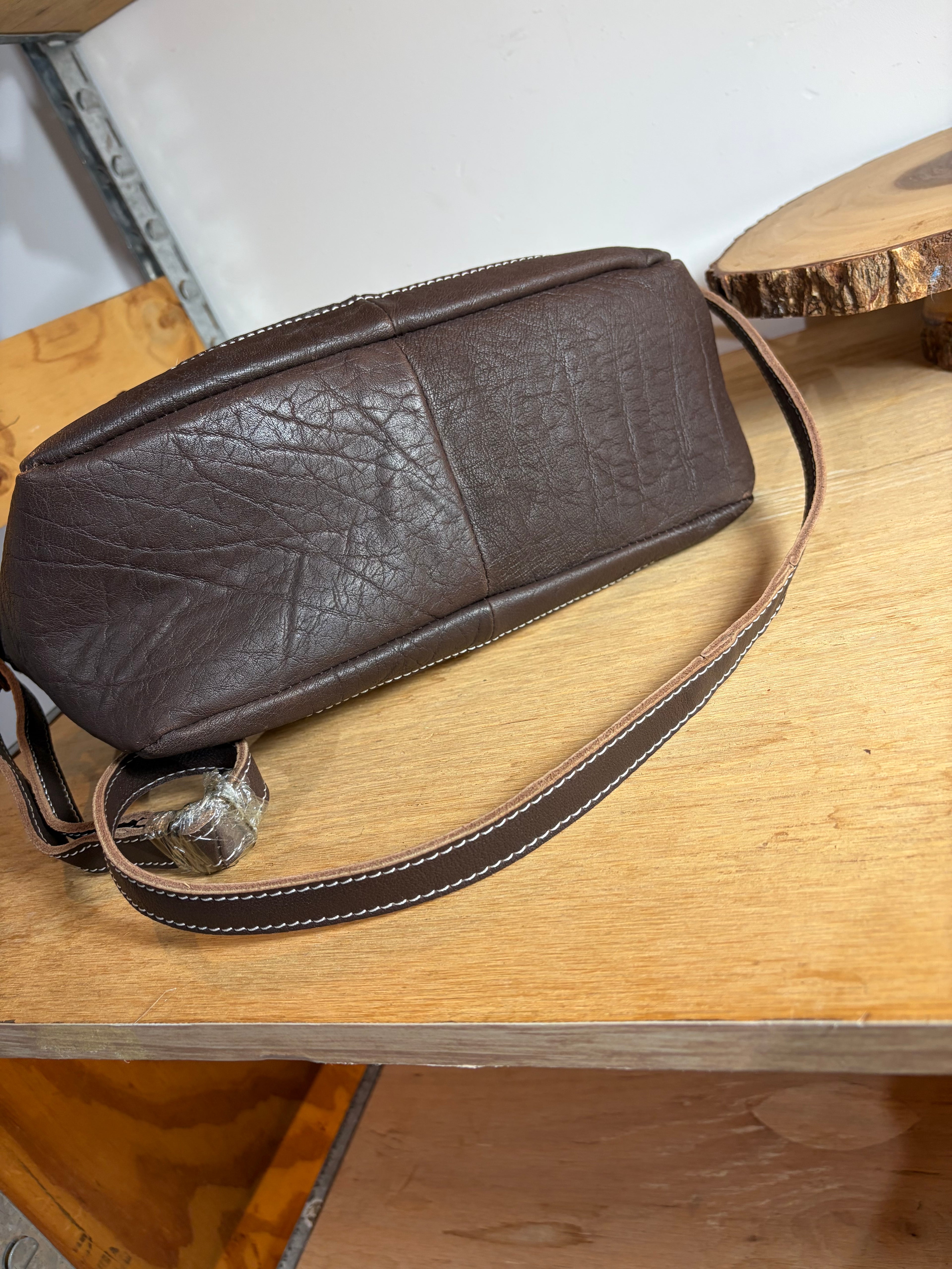 Medium Shoulder Bag Item#011